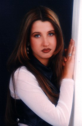 Nancy Ajram Old Photos